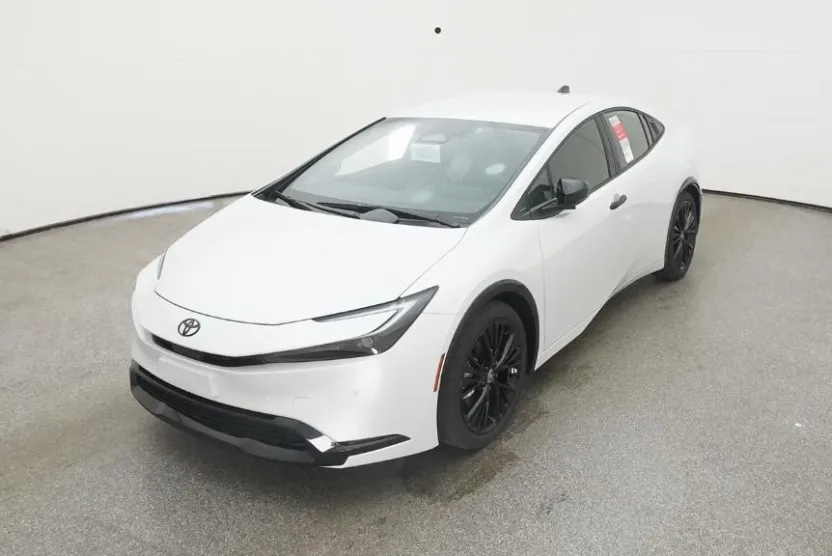 2026 Toyota Prius Plug-in Hybrid photo 1