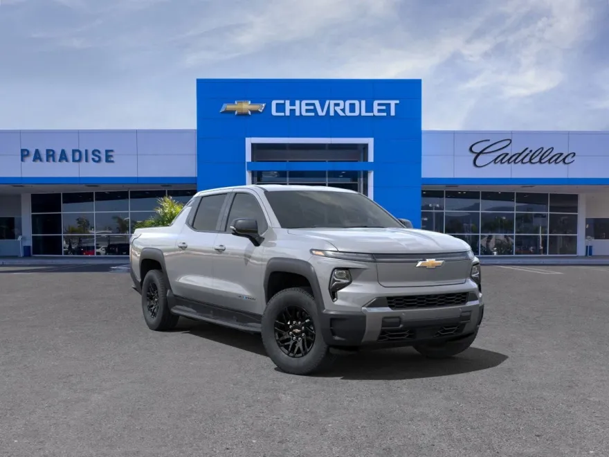 2025 Chevrolet Silverado LT photo 1