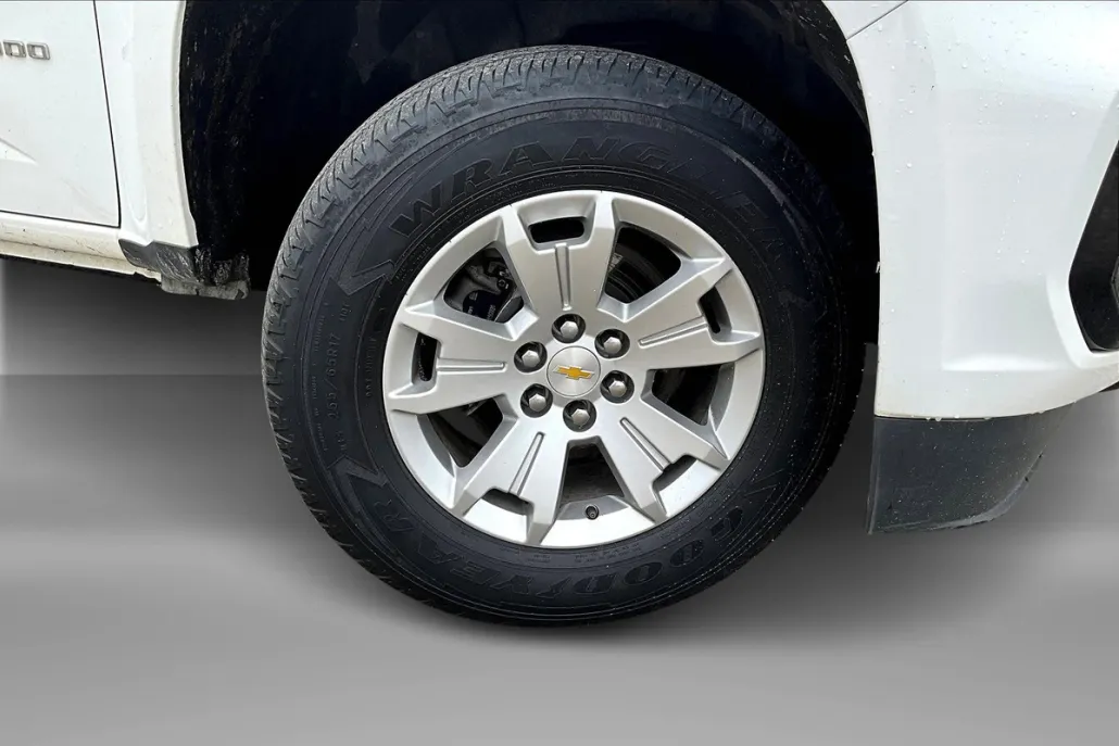 2022 Chevrolet Colorado LT photo 1