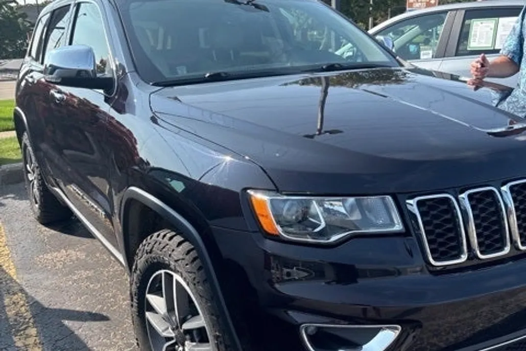 2021 Jeep Grand Cherokee Limited photo 1