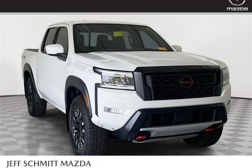 2022 Nissan Frontier PRO-4X photo 1