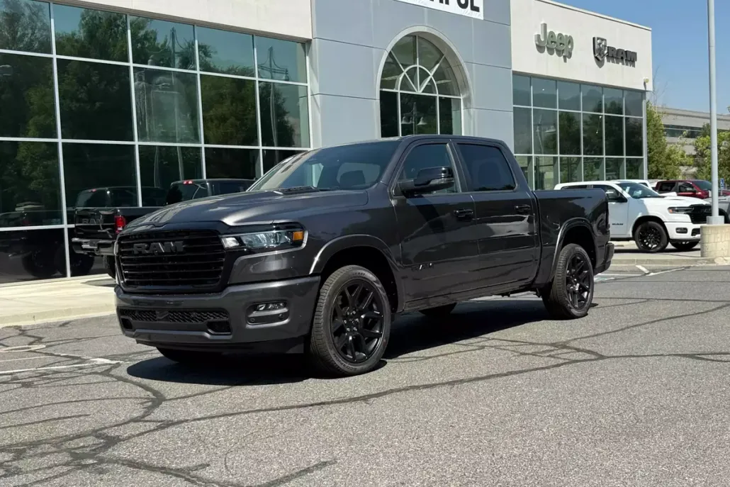 2025 Ram 1500 Laramie photo 1