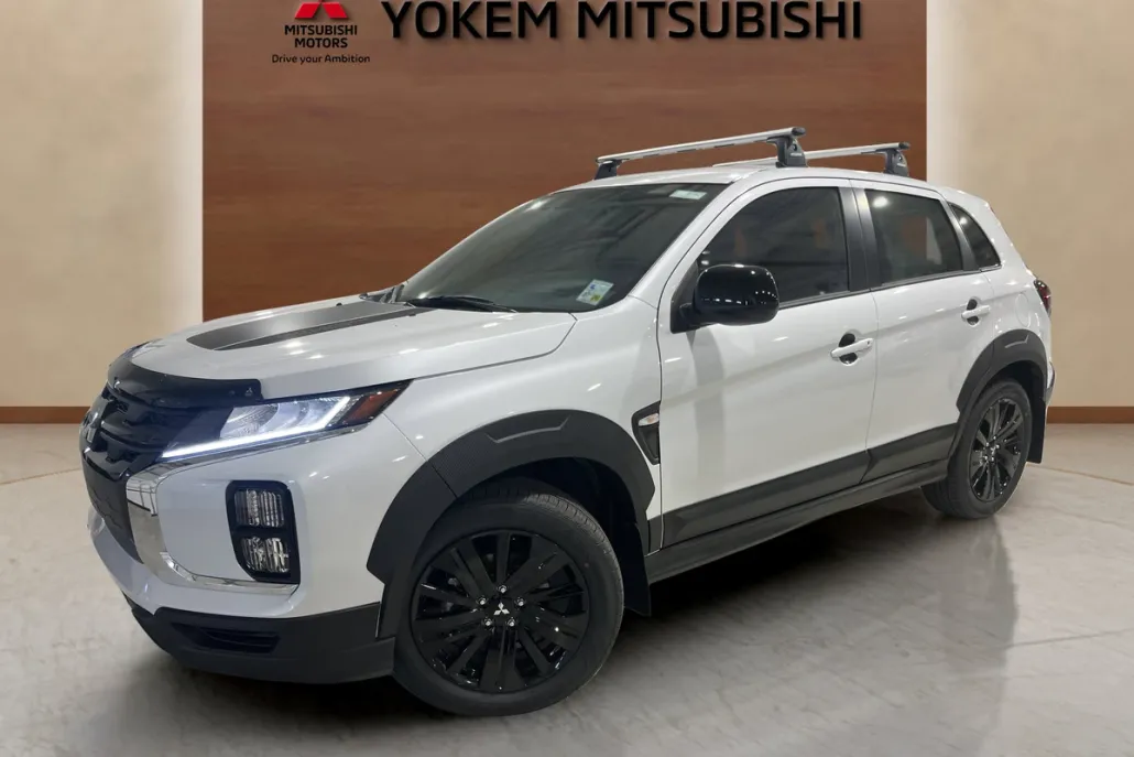 2025 Mitsubishi Outlander Sport ES SE LE photo 1