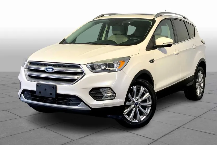 2017 Ford Escape Titanium photo 1