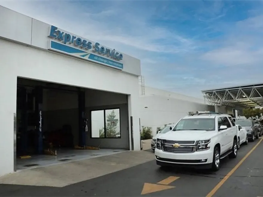 2022 Chevrolet Silverado 1500 RST photo 1