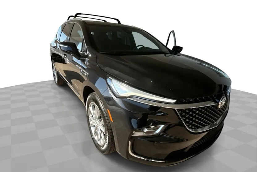 2023 Buick Enclave Avenir photo 1
