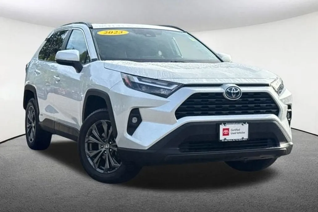 2023 Toyota RAV4 Hybrid XLE Premium photo 1