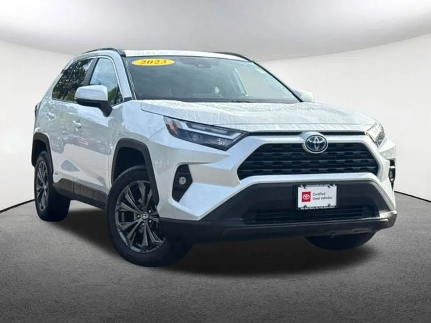 2023 Toyota RAV4 Hybrid XLE Premium photo 1