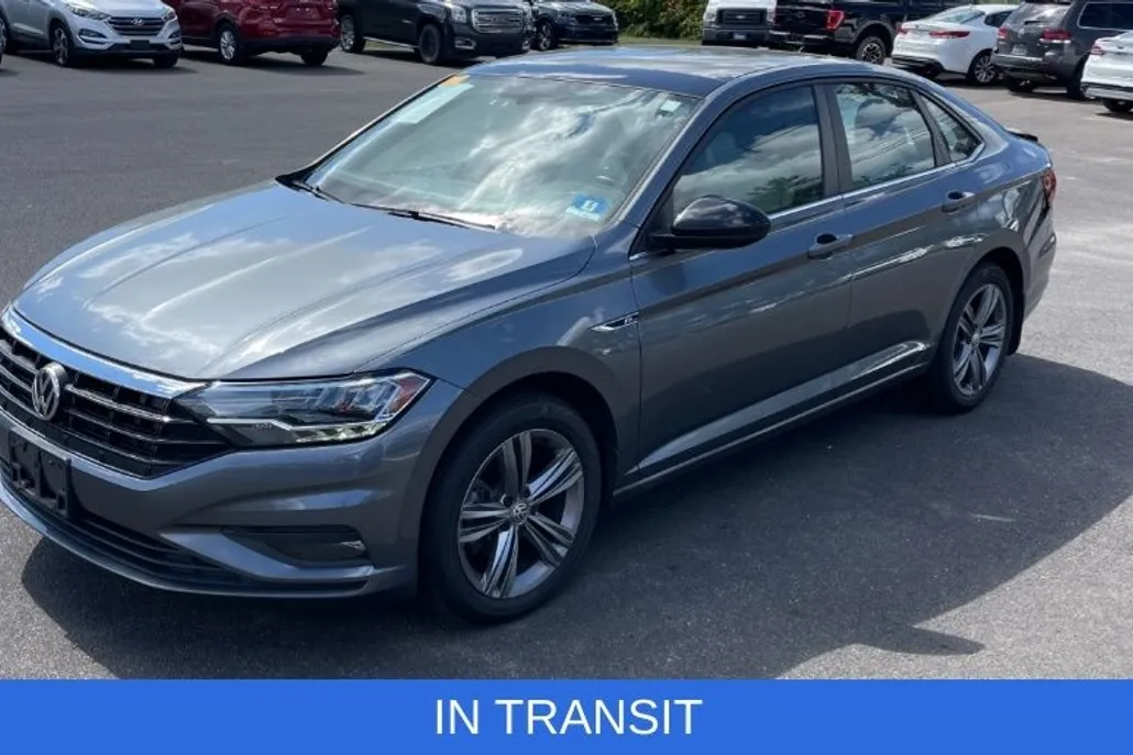2019 Volkswagen Jetta 1.4T R-Line photo 1