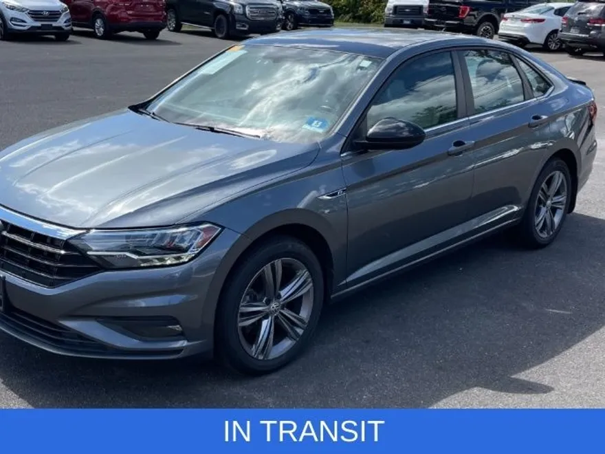 2019 Volkswagen Jetta 1.4T R-Line photo 1
