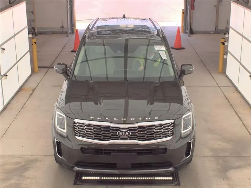 2020 Kia Telluride S photo 1