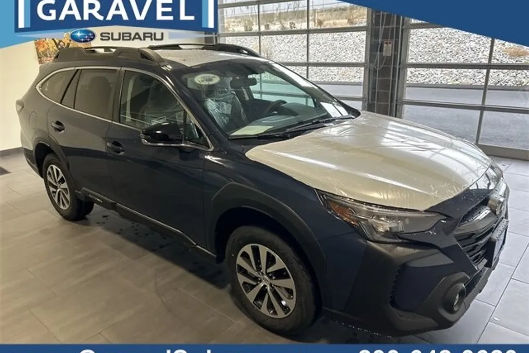 2025 Subaru Outback Premium photo 1