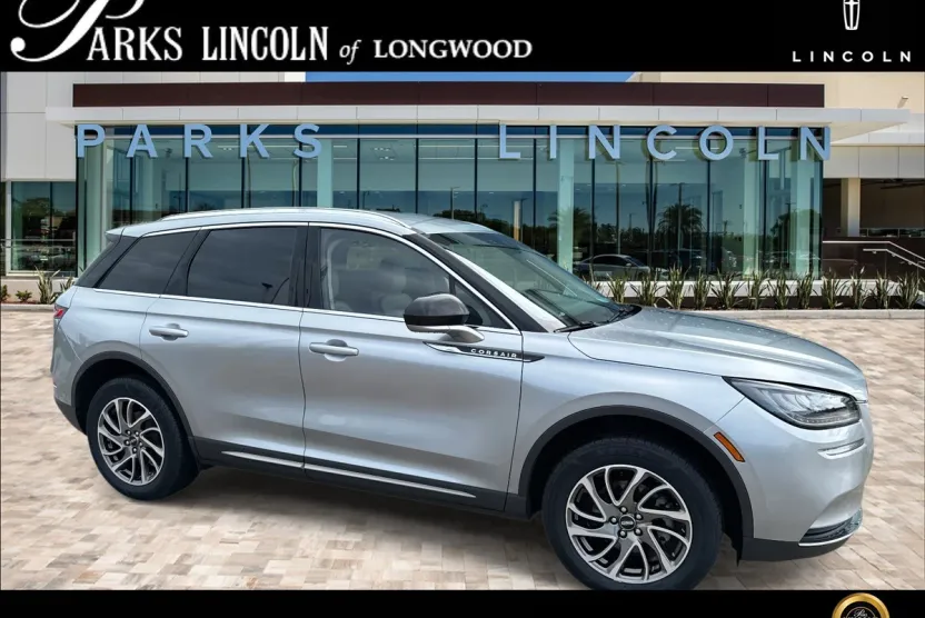 2021 Lincoln Corsair Standard photo 1