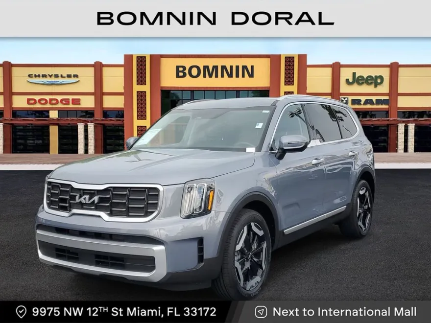 2024 Kia Telluride S photo 1