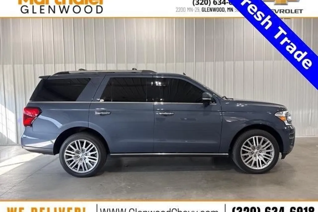 2023 Ford Expedition Limited photo 1