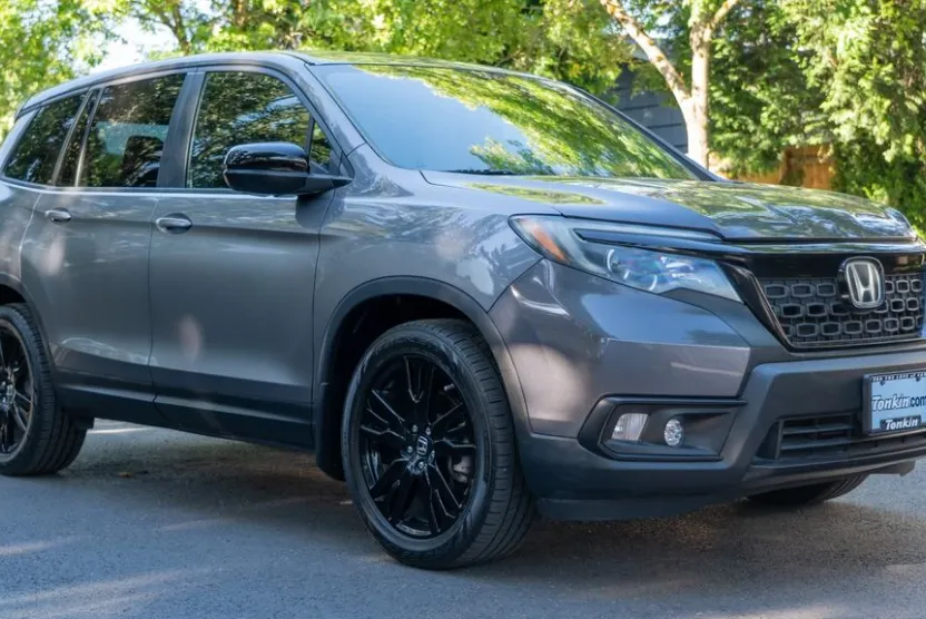 2019 Honda Passport Sport photo 1