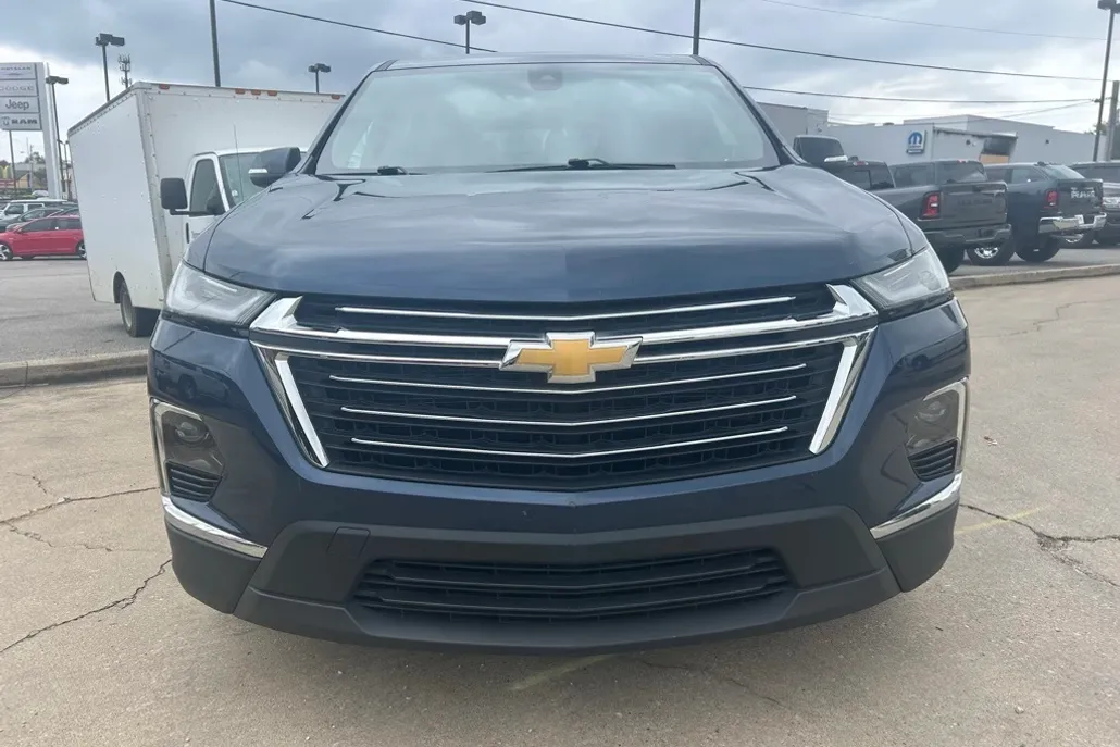 2022 Chevrolet Traverse photo 1