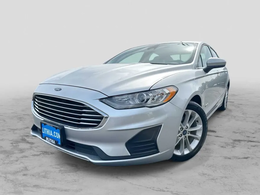 2019 Ford Fusion Hybrid SE photo 1