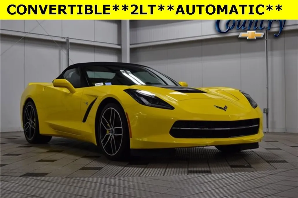 2016 Chevrolet Corvette Stingray 2LT Convertible photo 1