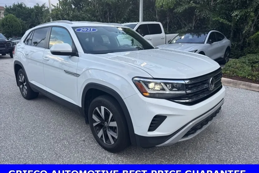 2021 Volkswagen Atlas Cross Sport SE photo 1