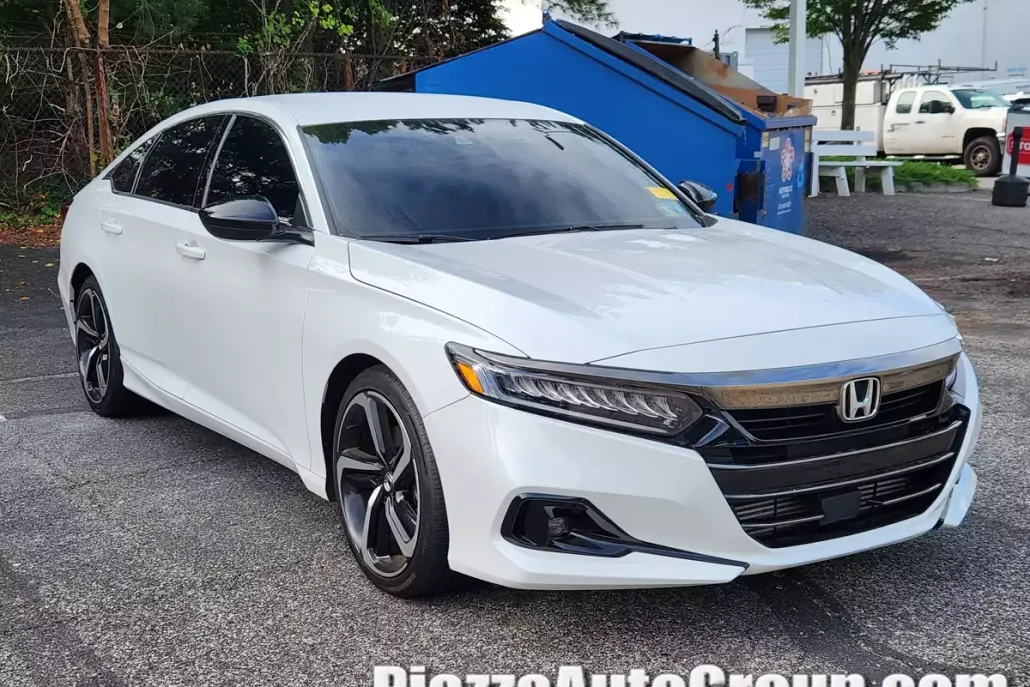 2022 Honda Accord Sport SE photo 1