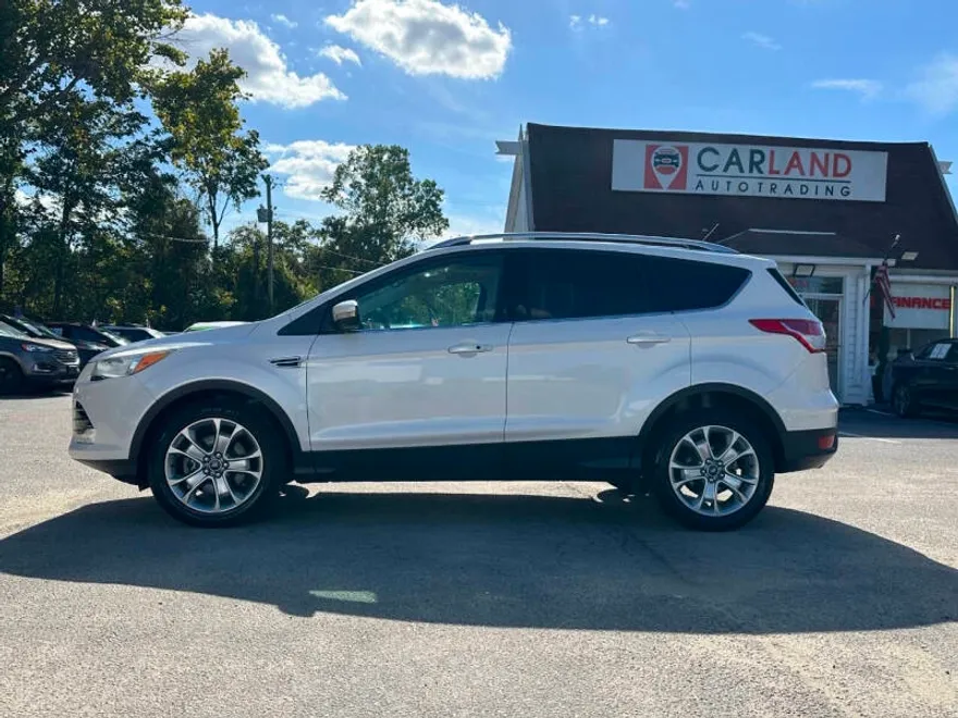 2015 Ford Escape Titanium photo 1