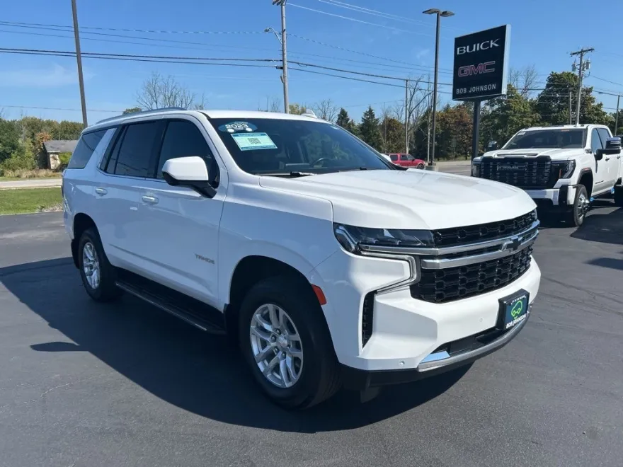 2023 Chevrolet Tahoe LS photo 1
