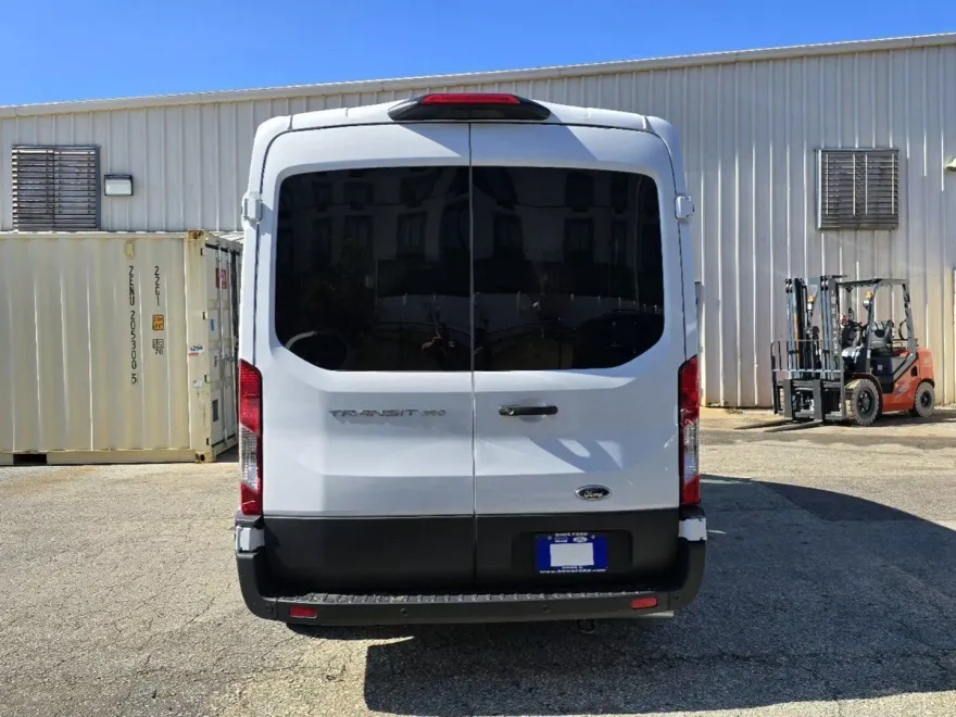 2024 Ford Transit Passenger XL photo 1