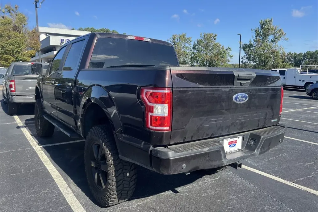 2019 Ford F-150 XL photo 1