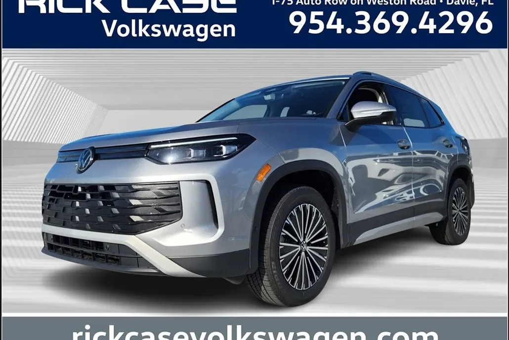 2025 Volkswagen Tiguan S photo 1