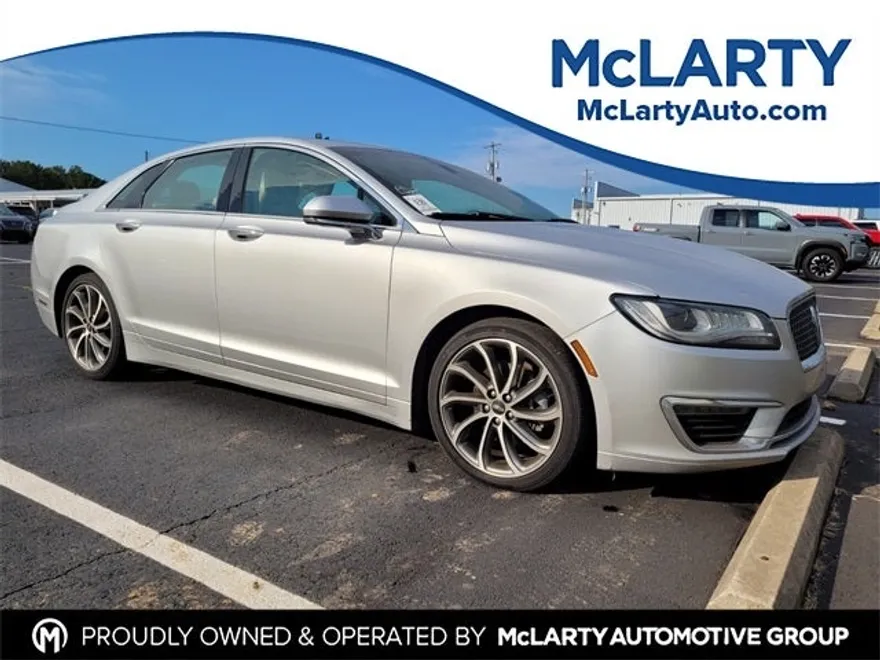 2019 Lincoln MKZ Reserve photo 1