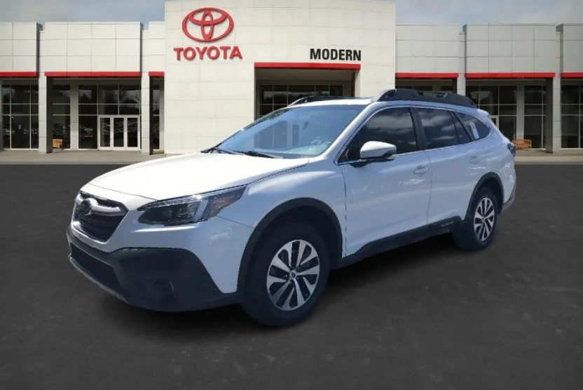 2022 Subaru Outback Premium photo 1