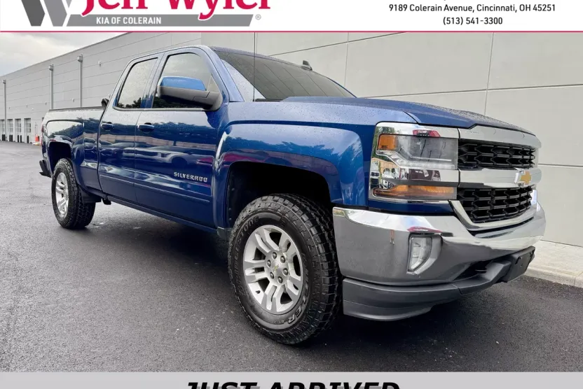 2016 Chevrolet Silverado 1500 LT photo 1