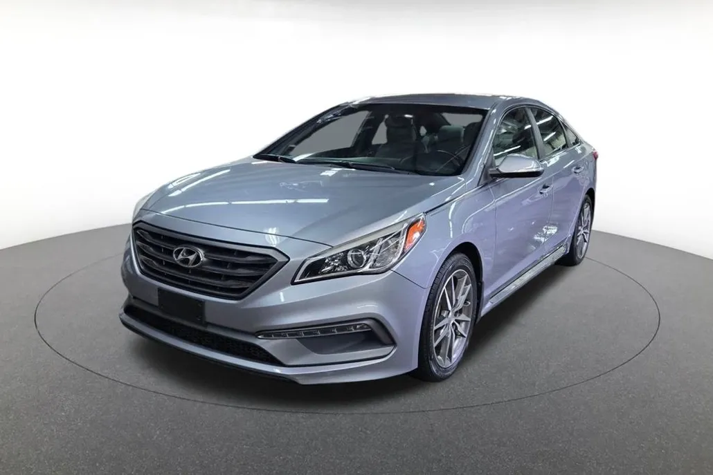 2017 Hyundai Sonata Sport 2.0T photo 1