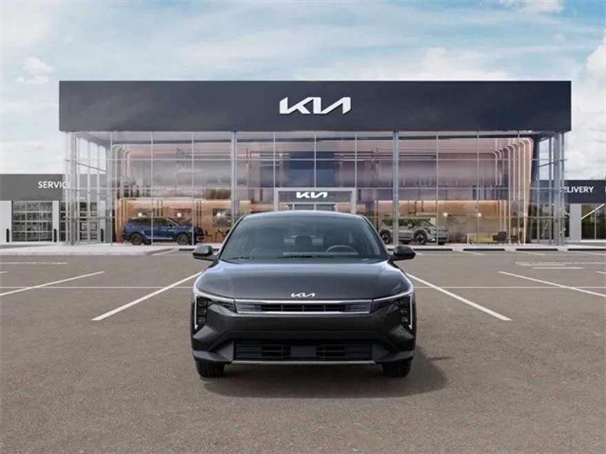 2025 Kia K4 EX photo 2