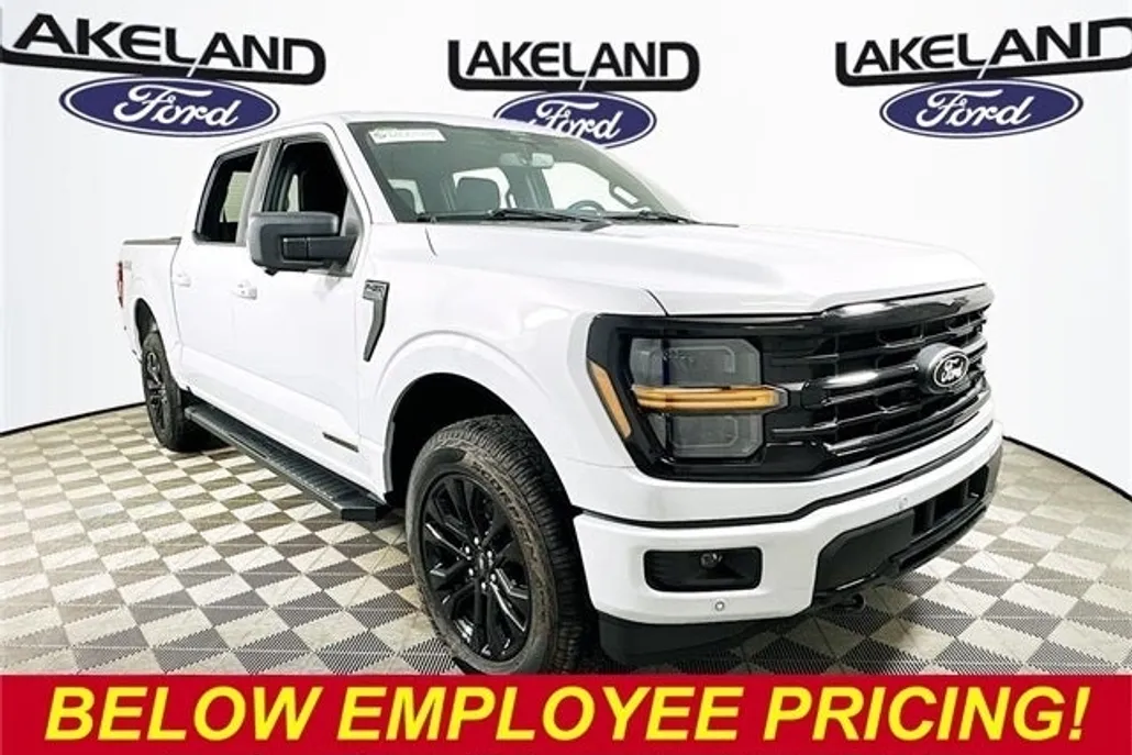 2025 Ford F-150 XLT photo 1