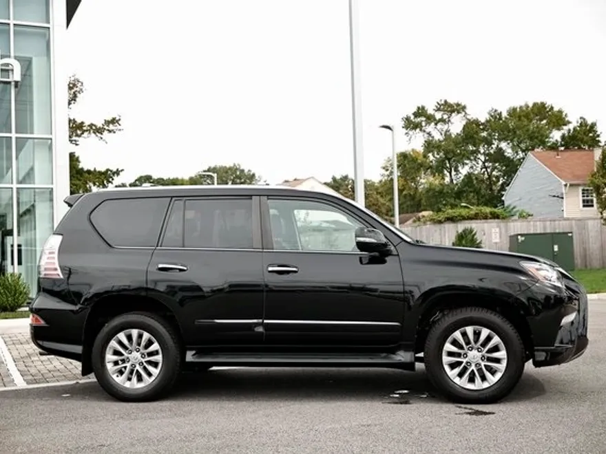 2019 Lexus GX 460 photo 1