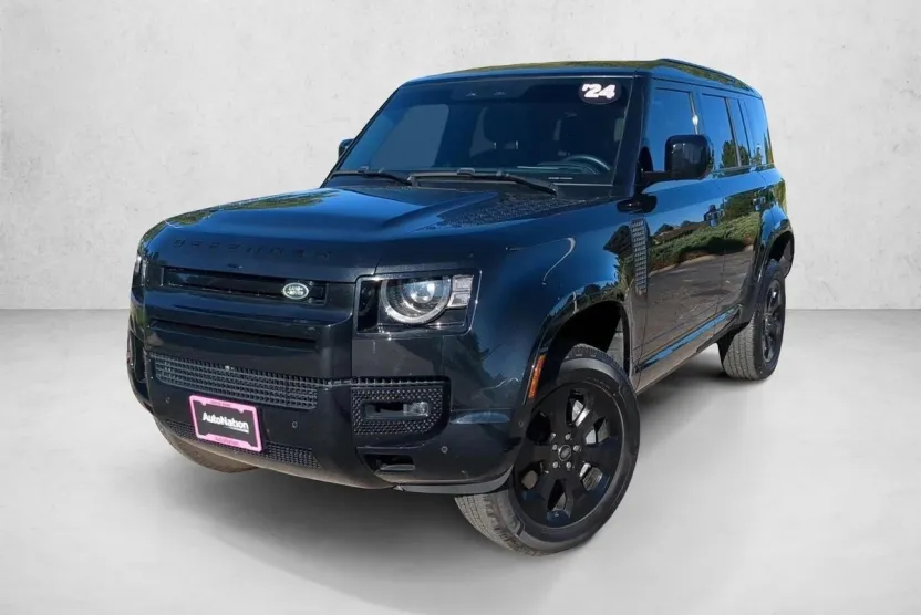2024 Land Rover Defender X-Dynamic SE photo 1