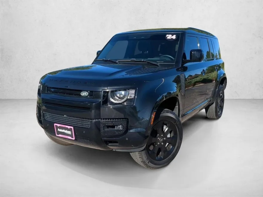 2024 Land Rover Defender X-Dynamic SE photo 1