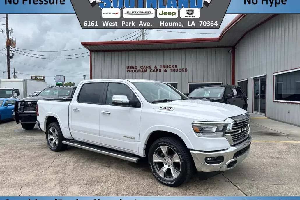 2022 Ram 1500 Laramie photo 1
