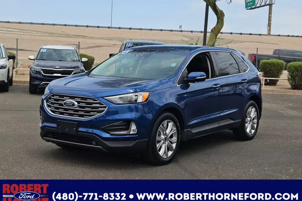 2022 Ford Edge Titanium photo 1