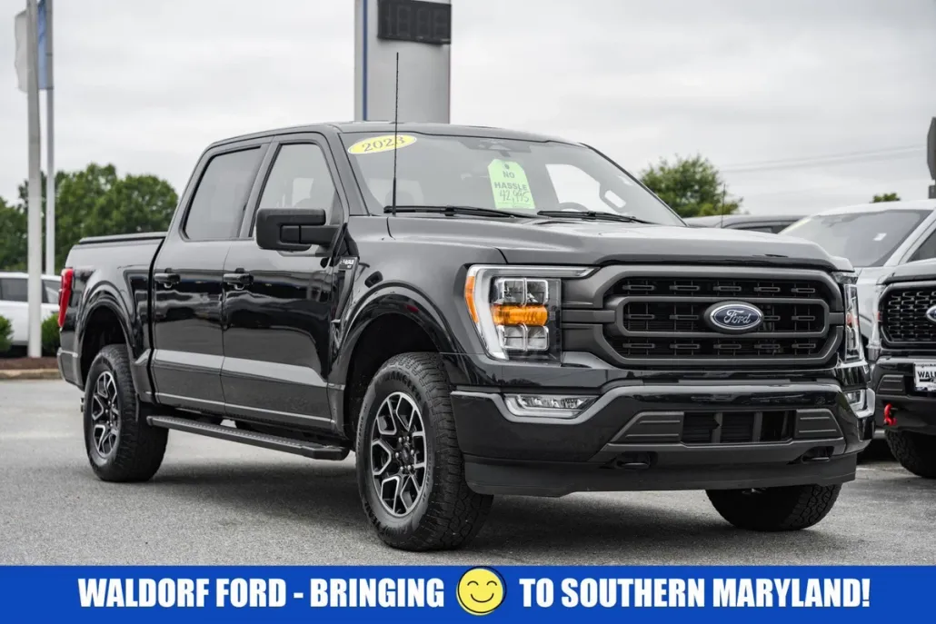 2023 Ford F-150 XLT photo 1