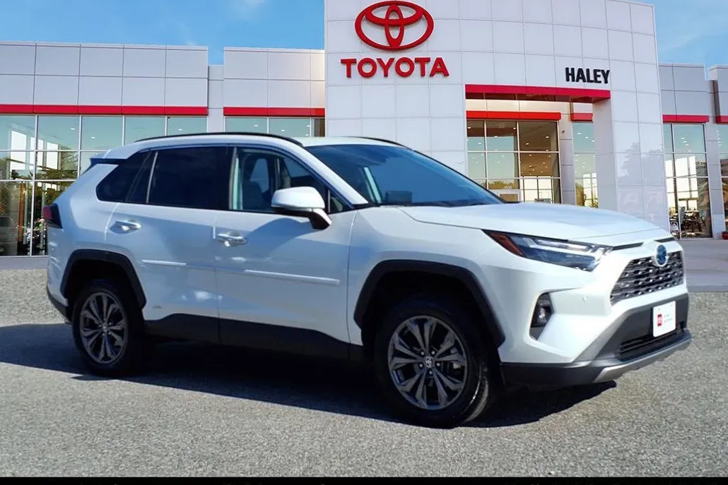 2024 Toyota RAV4 Hybrid Limited photo 1