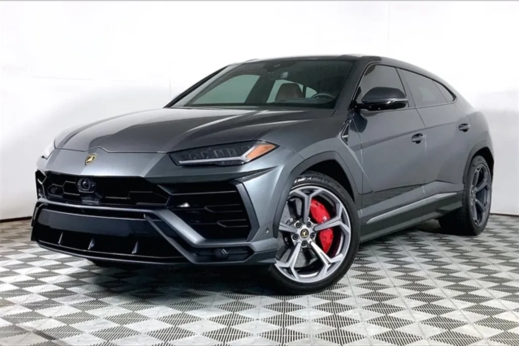 2019 Lamborghini Urus Base photo 1