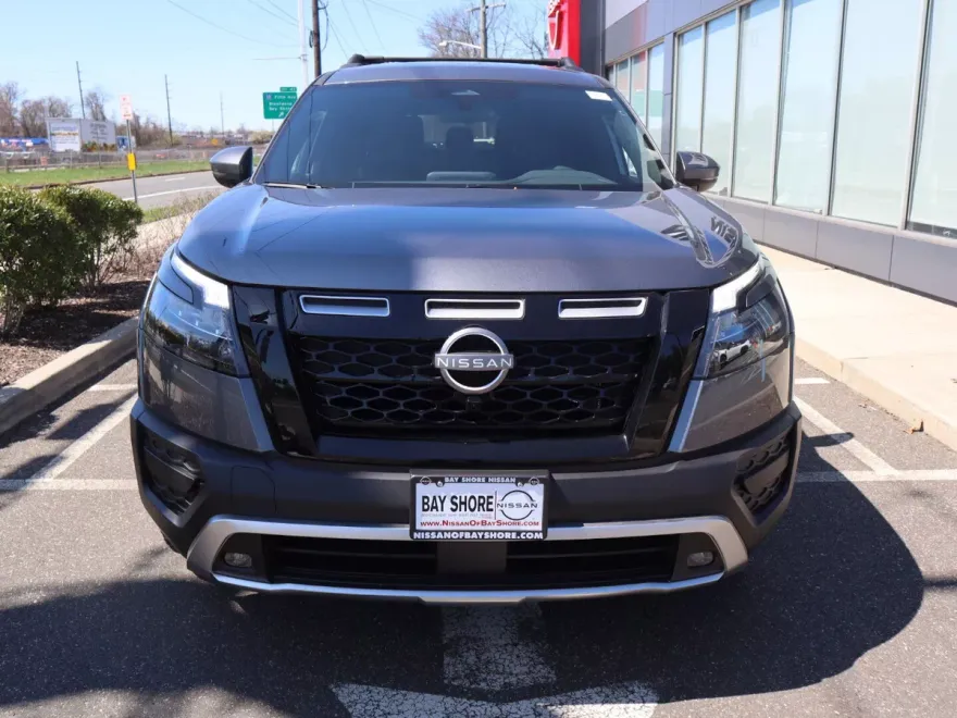 2025 Nissan Pathfinder Rock Creek photo 1