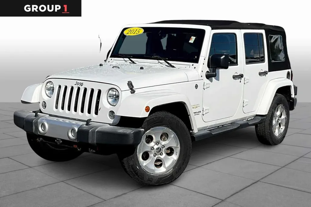 2015 Jeep Wrangler Unlimited Sahara photo 1