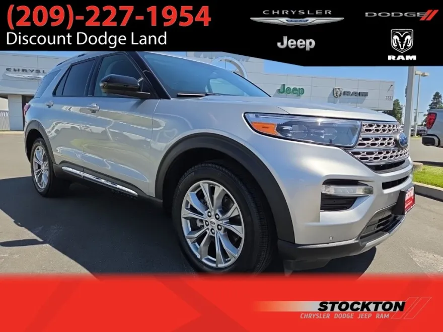 2023 Ford Explorer Limited photo 1