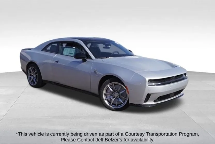 2025 Dodge Charger R/T Scat Pack photo 1