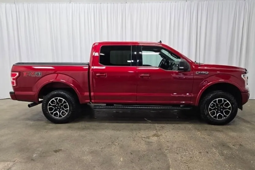 2020 Ford F-150 XLT photo 1