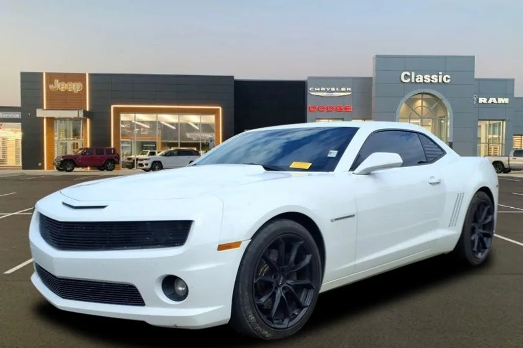 2013 Chevrolet Camaro SS photo 1
